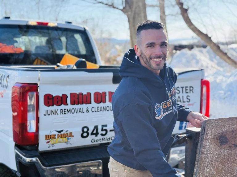 get rid of it junk removal crew